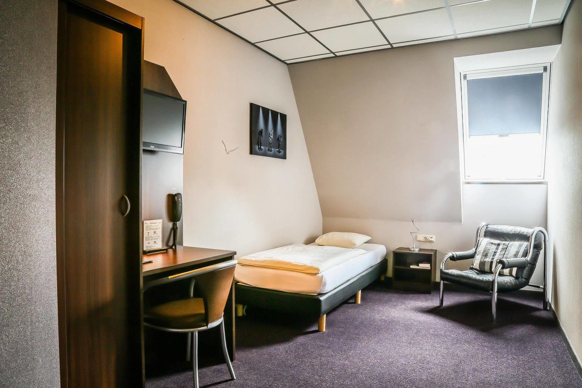 Hotel Frans Op Den Bult Deurningen エクステリア 写真